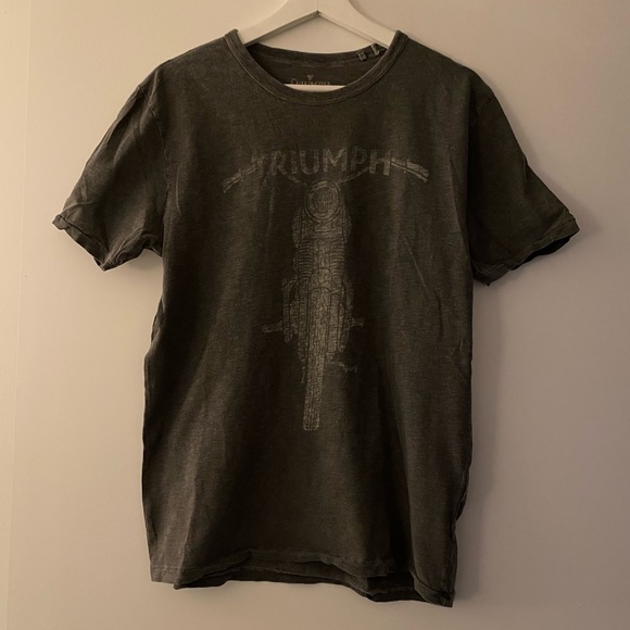 2 Lucky Brand Vintage T-Shirt (S) - Picture 8 of 8